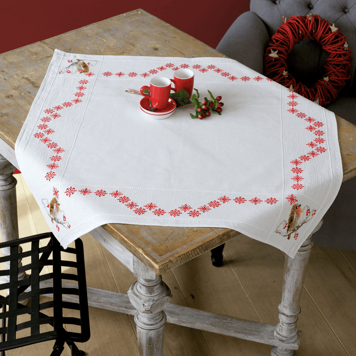 Counted Cross Stitch Kit: Tablecloth: Robin
